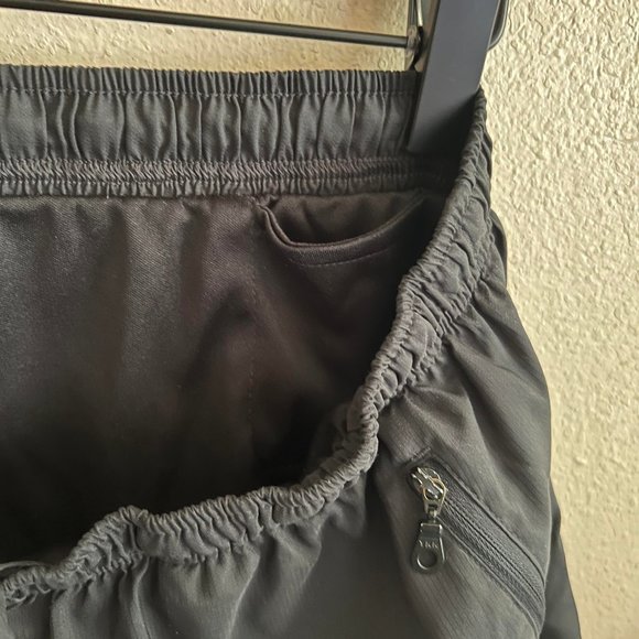 black running shorts - Picture 5 of 7